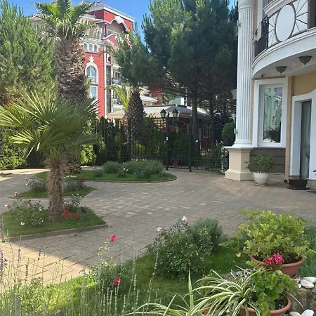 Marea Suites, нов стилно обзаведен в комплекс Messembria Palacе Napospart